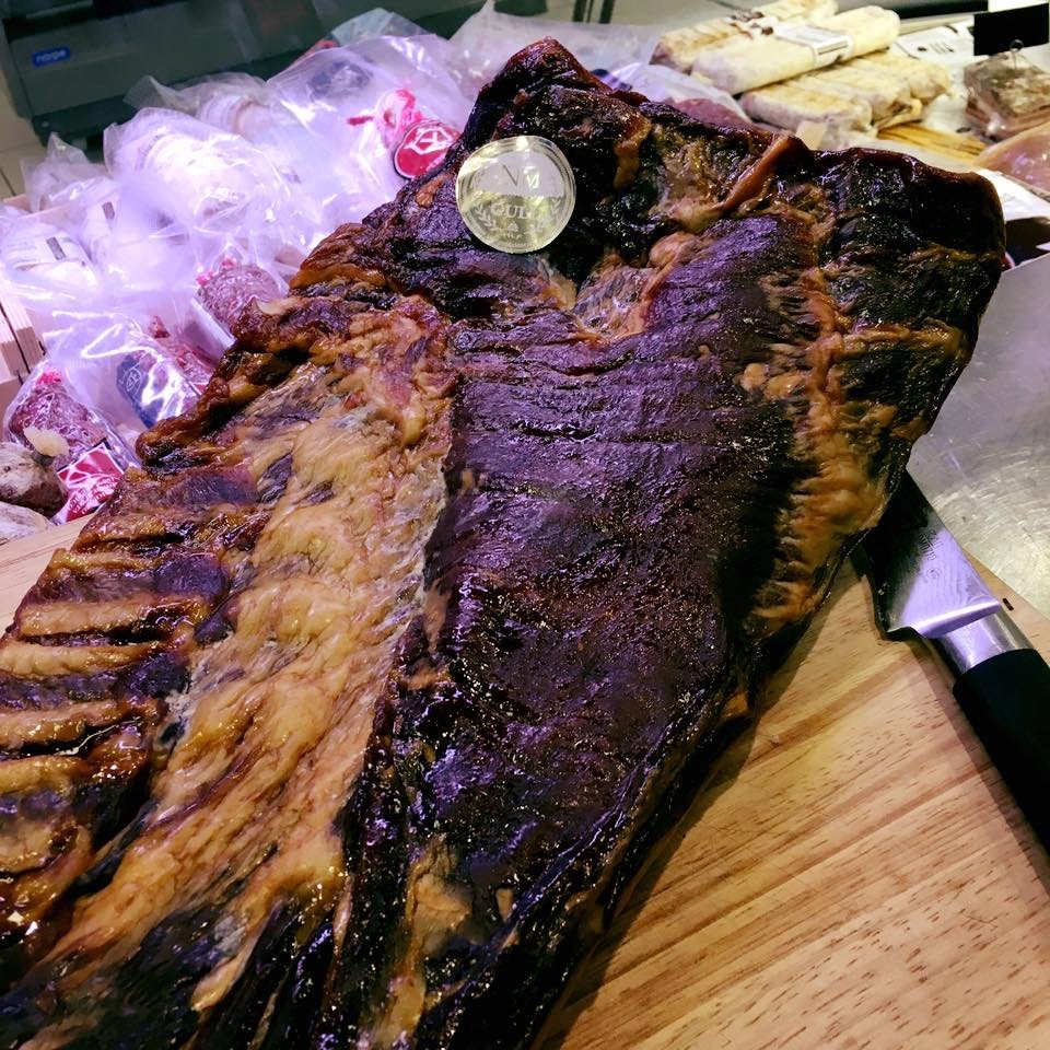 Modnet bacon fra Aron Mat